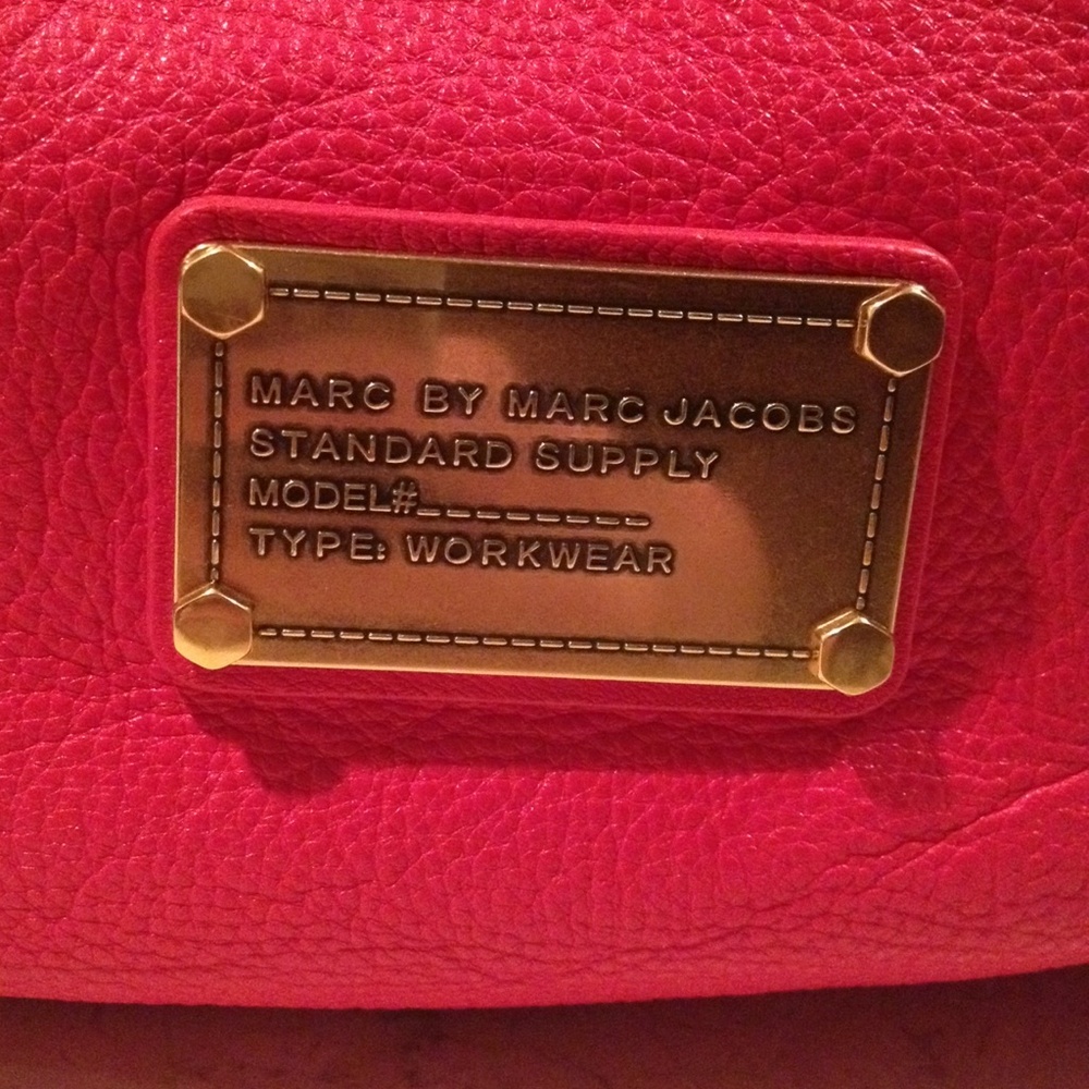 Marc Jacobs Classic Francesca Q Handbag - Picture 2 of 8